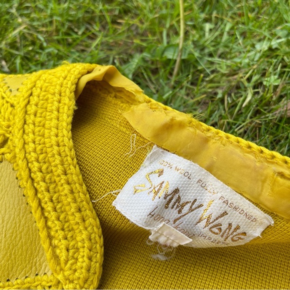 1960s Vintage Sammy Wong wool crochet leather patchwork cardigan sweater jacket - Picture 11 of 15